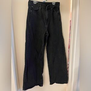 Gap Black High-Waisted Wide-Leg Jeans
